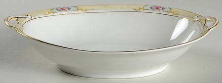 The Celtic 9" Oval Vegetable Bowl