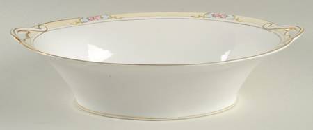 The Celtic 10" Oval Vegetable Bowl