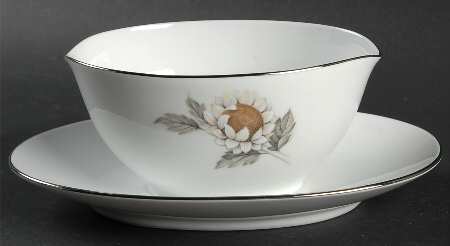 Celeste Gravy Boat with Attached Underplate