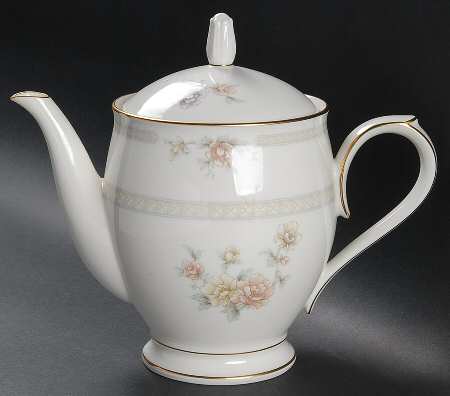 Cervantes Teapot & Lid