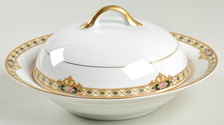 The Ceylon Round Covered Butter