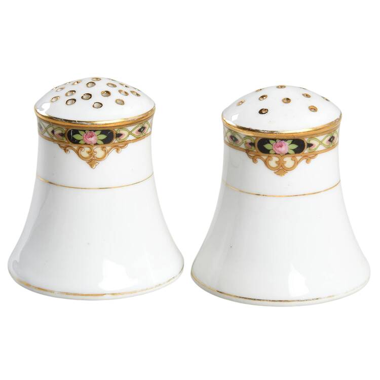 The Ceylon Salt & Pepper Set
