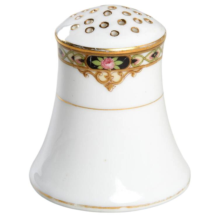 The Ceylon Pepper Shaker