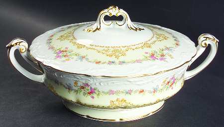 Chablis Round Covered Vegetable