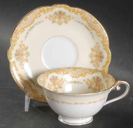 Chadwick Footed Cup & Saucer Set