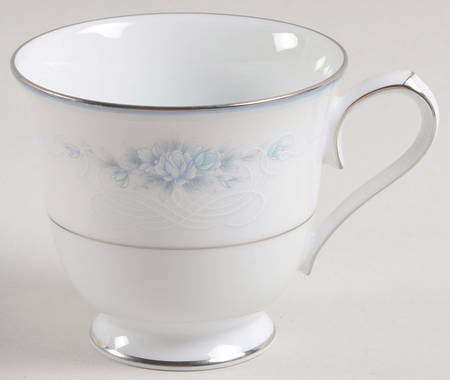 Chadbourne Footed Cup