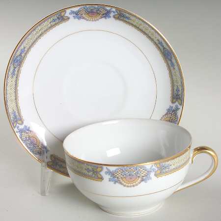 Chalfont Flat Cup & Saucer Set