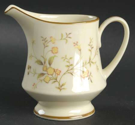 Champagne Creamer
