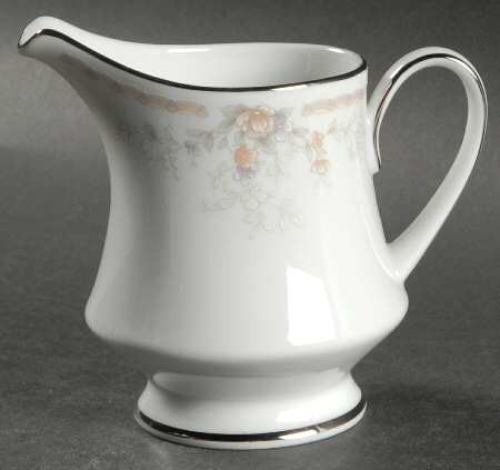 Chambray Creamer