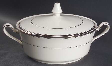 Champlain Round Covered Vegetable