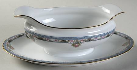 Chanazure Gravy Boat with Attached Underplate