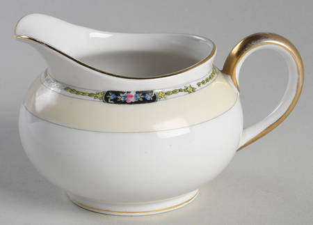 Chandova Creamer