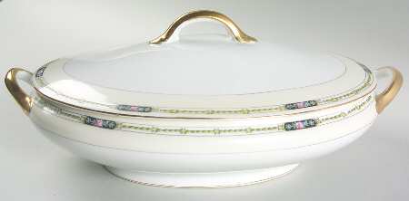 Chandova Oval Covered Vegetable