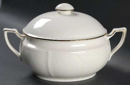 Chandon Oval Covered Vegetable