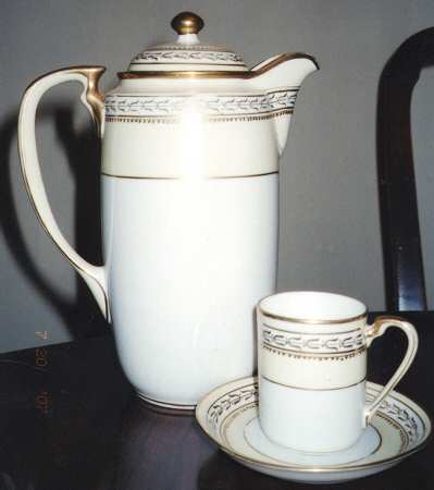 Chanfaire Chocolate Pot & Lid