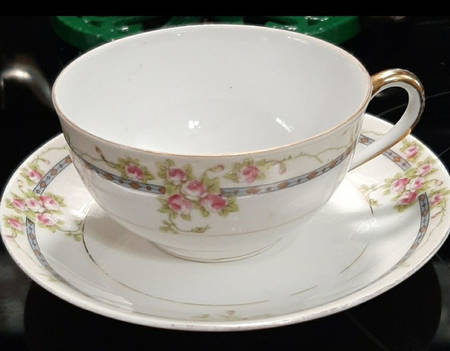Chanrose Flat Cup & Saucer Set
