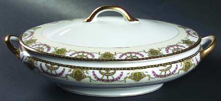 Chantaro Oval Covered Vegetable