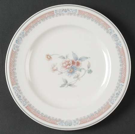 Chanteuse Salad Plate