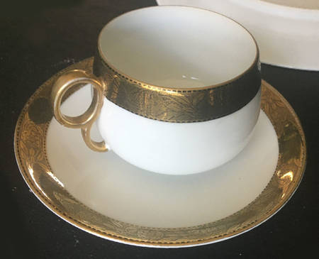 Chanway Footed Cup & Saucer Set