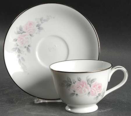 Charmaine Footed Cup & Saucer Set