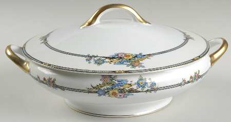 Charmeuse Round Covered Vegetable