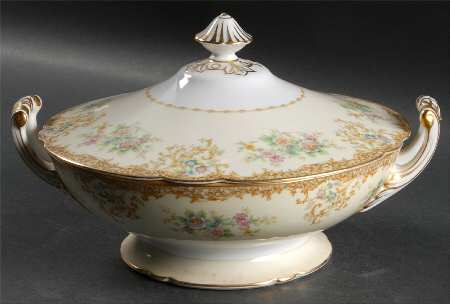 Charmis Round Covered Vegetable