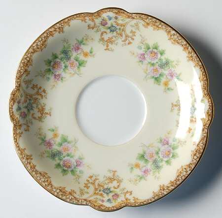 Charmis Saucer