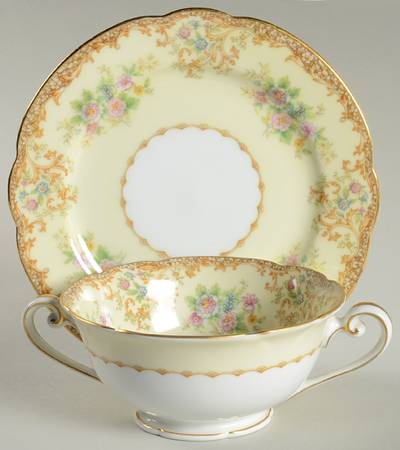 Charmis Footed Cream Soup Bowl & Saucer Set