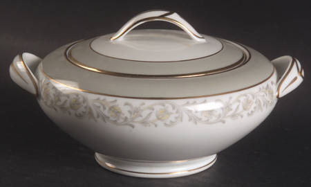 Chartres Sugar Bowl & Lid