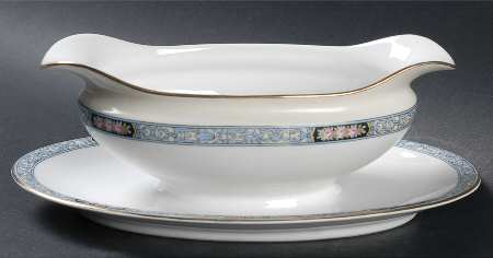Chatsworth Gravy Boat with Attached Underplate