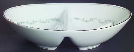 Chaumont 10" Oval Divided Vegetable Bowl