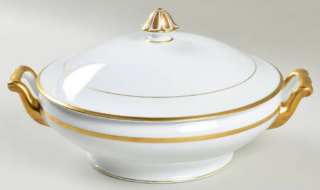 The Chaumont Round Covered Vegetable