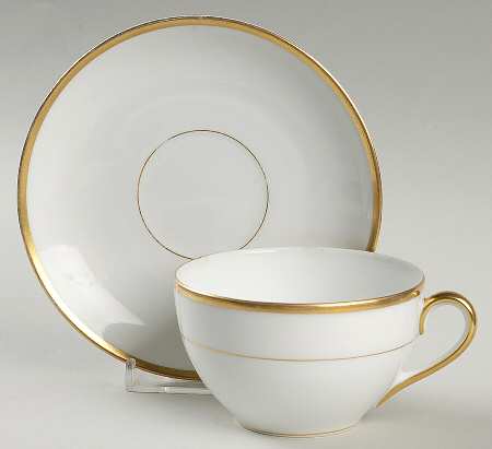 The Chaumont Flat Cup & Saucer Set