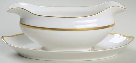 The Chaumont Gravy Boat with Attached Underplate