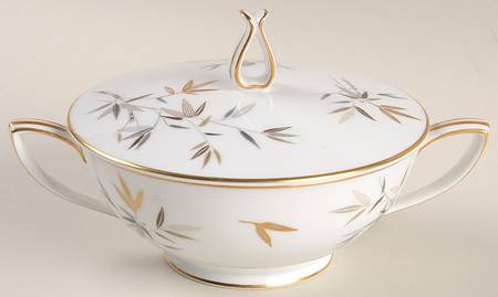 Cho-Cho-San (6936) Sugar Bowl & Lid