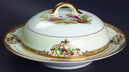 Chelsea Round Covered Butter