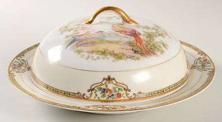 Chelsea Muffin Dish & Lid