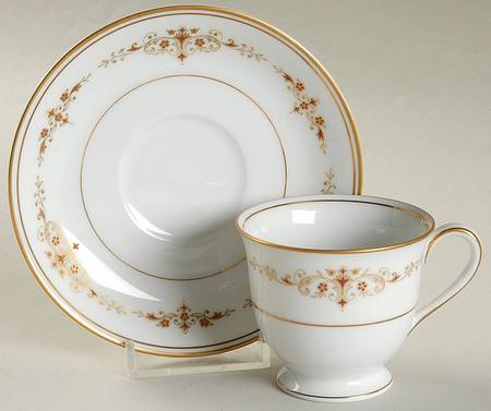 Champs Elysees Footed Demitasse Cup & Saucer Set