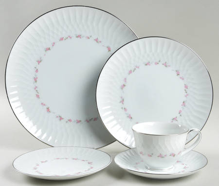 Cheri 5 Piece Place Setting