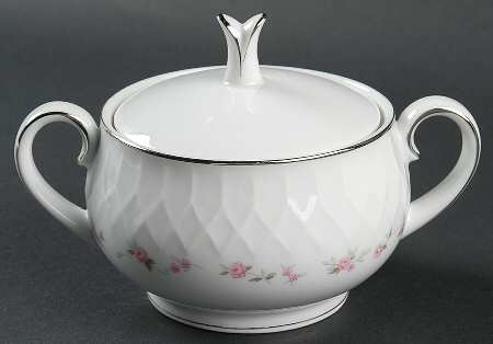 Cheri Sugar Bowl & Lid