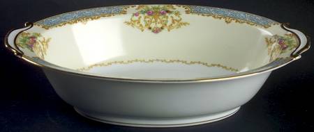 Chevonia 10" Oval Vegetable Bowl