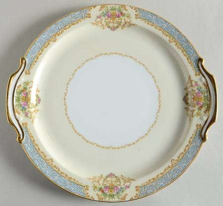 Chevonia Handled Cake Plate