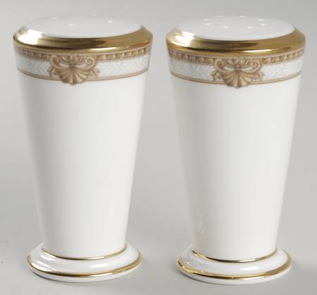 Chavot Gold Salt & Pepper Set