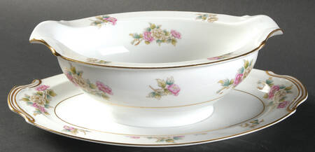 Chinapeony Gravy Boat with Attached Underplate