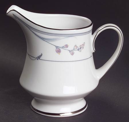 Chelsea Morn Creamer