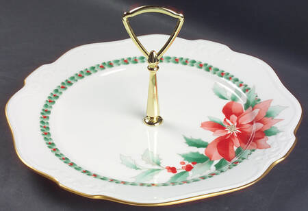 Christmas Memories Round Serving Plate with Handle (DP)