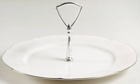 Chandon Platinum Round Serving Plate with Handle (DP)