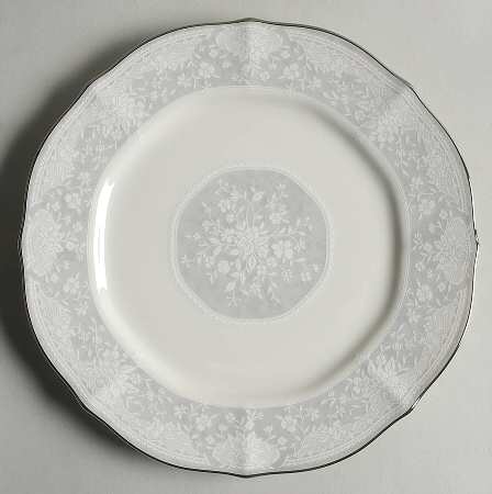 Chandon Platinum Accent Luncheon Plate