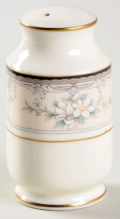 Churchill Salt Shaker