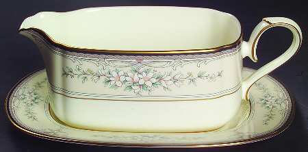 Churchill Gravy Boat & Underplate (Relish/Butter)